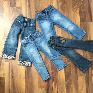 4 pairs of 3T jeans